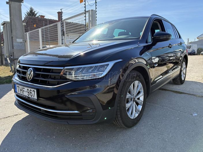 VOLKSWAGEN TIGUAN 1.5 TSI Life DSG