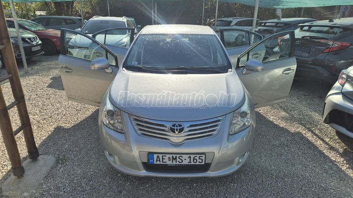 TOYOTA AVENSIS 1.6 Sol
