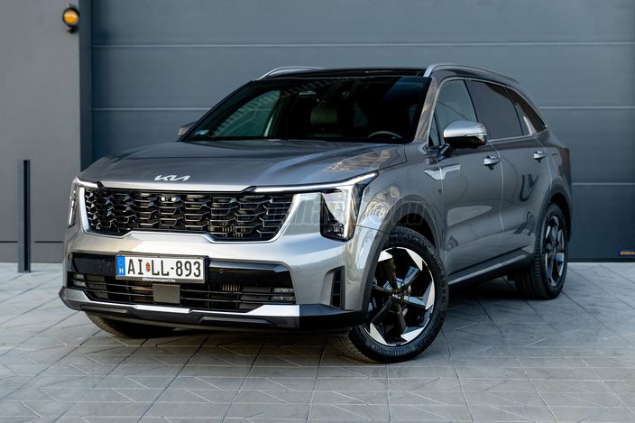 KIA SORENTO 1.6 T-GDI PHEV Kryptonite 4WD (Automata) [7személy]