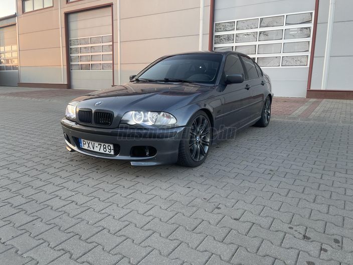 BMW 328 328i