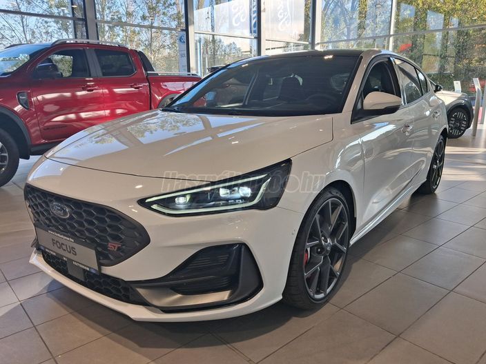 FORD FOCUS 2.3 EcoBoost ST