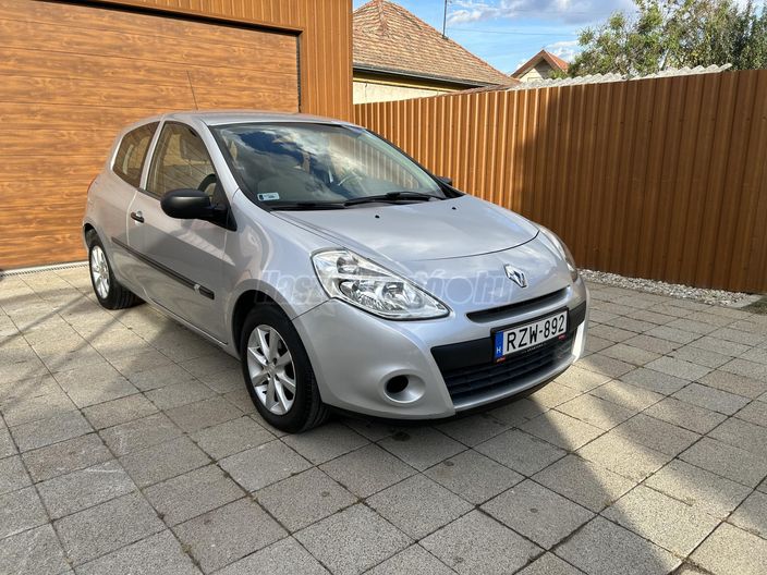 RENAULT CLIO 1.5 dCi Dynamique