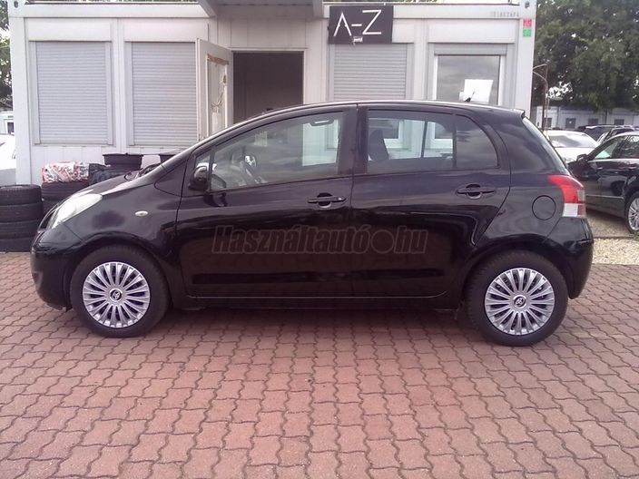 TOYOTA YARIS 1.33 Executive