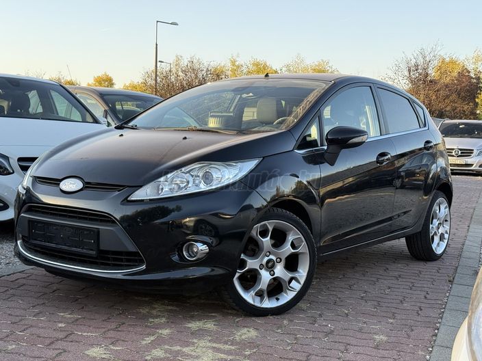 FORD FIESTA 1.6 Ghia