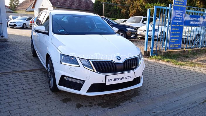 SKODA OCTAVIA Combi 2.0 CR TDI RS DSG