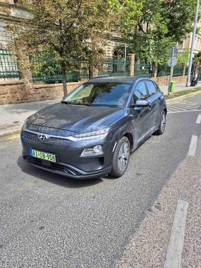 HYUNDAI KONA EV 64kWh Style