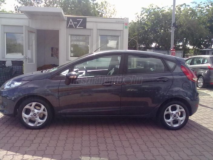 FORD FIESTA 1.4 Champions