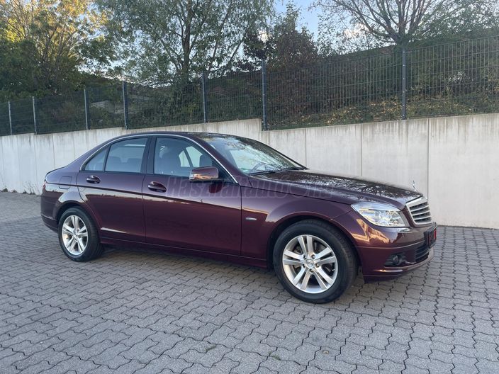MERCEDES-BENZ C 180 Kompressor BlueEFFICIENCY ECO Classic (Automata)