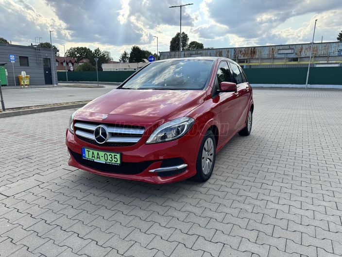MERCEDES-BENZ B 250 E (Automata)