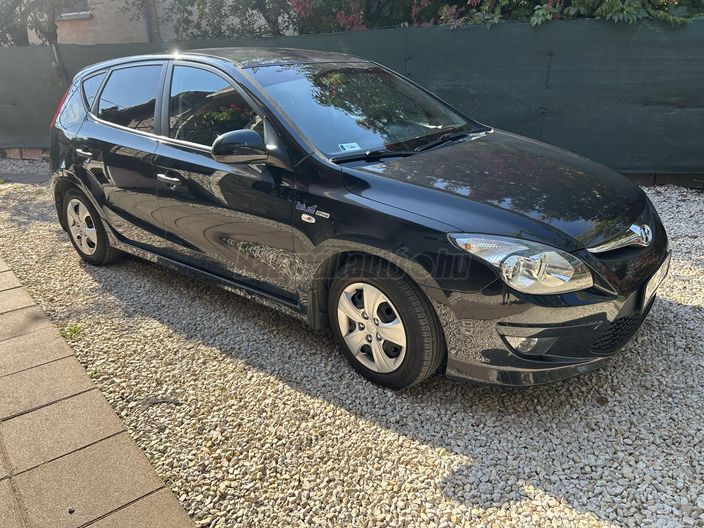 HYUNDAI I30 1.4 DOHC Classic