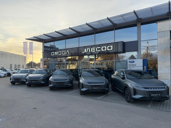 OMODA OMODA 9 1.5 TGDI PHEV Exclusive DHT