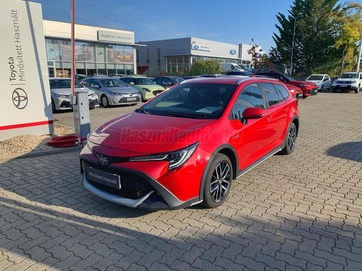 TOYOTA COROLLA Touring Sports 1.8 Hybrid Trek e-CVT