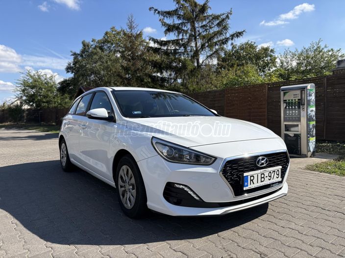 HYUNDAI I30 1.6 CRDi MP Life