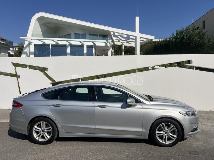 FORD MONDEO 1.5 EcoBoost Titanium