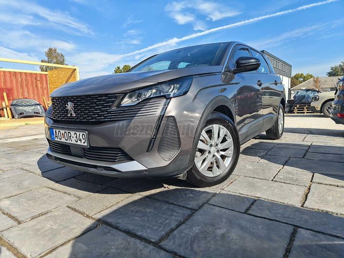 PEUGEOT 5008 1.2 PureTech Active Pack EAT8 (7 személyes )