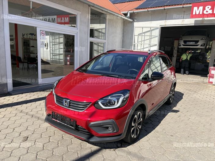 HONDA JAZZ 1.5 i-MMD Hybrid Crosstar Executive eCVT