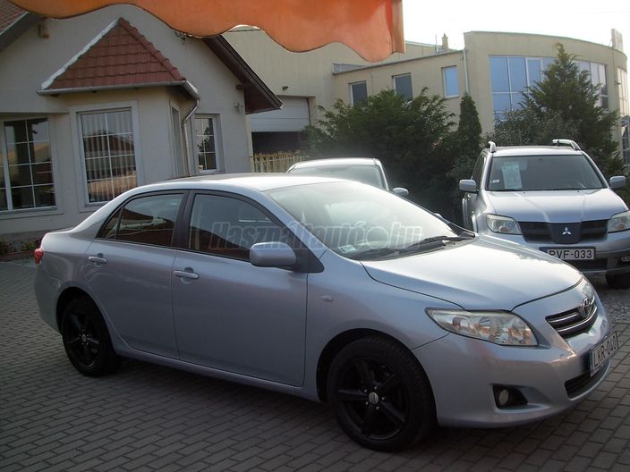 TOYOTA COROLLA Sedan 1.4 D-4D Luna