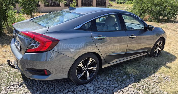 HONDA CIVIC Sedan 1.5 T Executive CVT