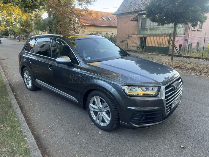 AUDI Q7 3.0 V6 TDI quattro Tiptronic ic [7 személy]