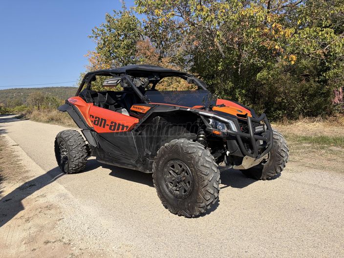 CAN-AM MAVERICK