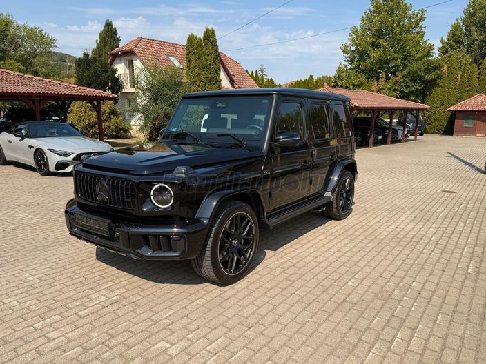 MERCEDES-AMG G 63