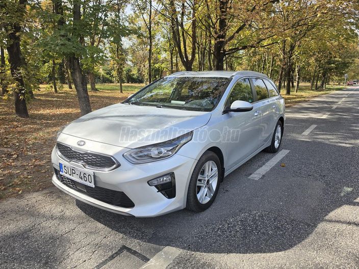 KIA CEE'D Ceed SW 1.6 CRDi HP Hybrid Gold