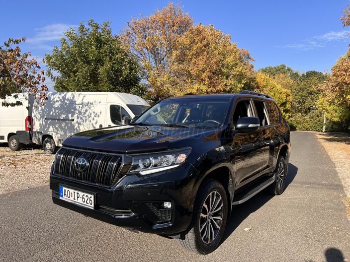 TOYOTA LAND CRUISER Prado 2.8 D-4D Executive Family (Automata) [7 személy]
