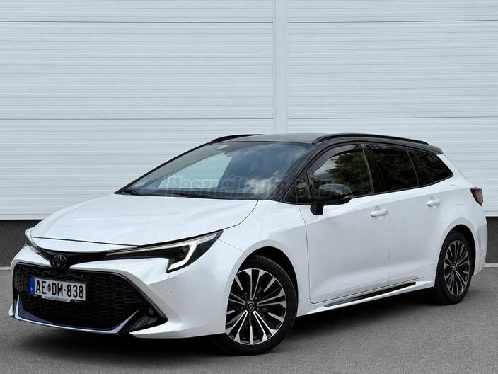 TOYOTA COROLLA Touring Sports 2.0 Hybrid GR-Sport e-CVT
