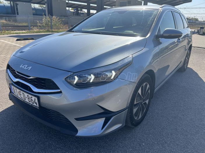 KIA CEE'D Ceed SW 1.5 T-GDI Gold