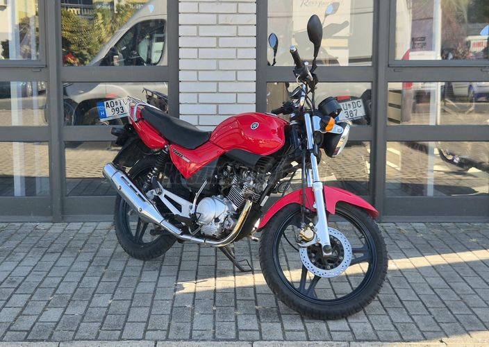YAMAHA YBR 125