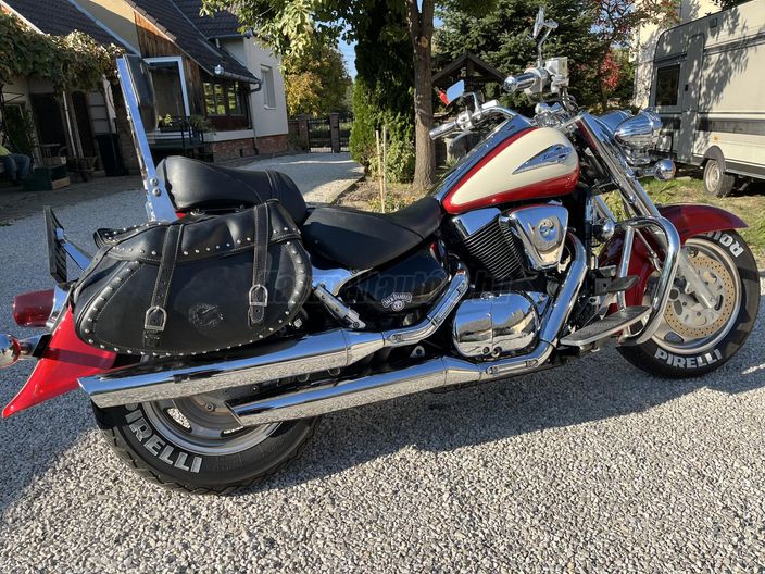 SUZUKI VL 1500 (INTRUDER)