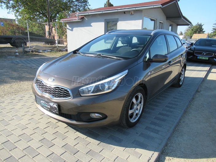 KIA CEE'D SW 1.4 CVVT LX Base