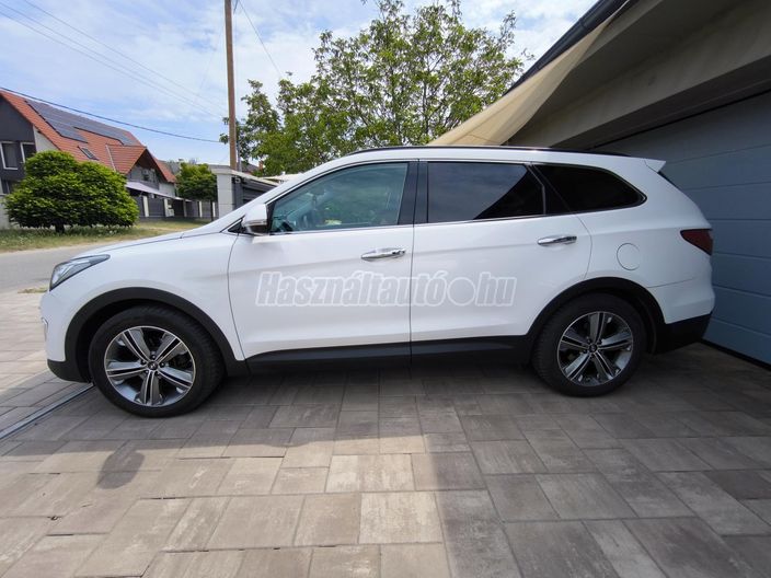 HYUNDAI SANTA FE Grand 2.2 CRDi Executive (Automata) (7 személyes )