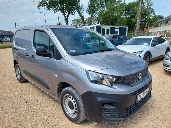 PEUGEOT PARTNER 1.5 BlueHDi 100 L1 (3 személyes )