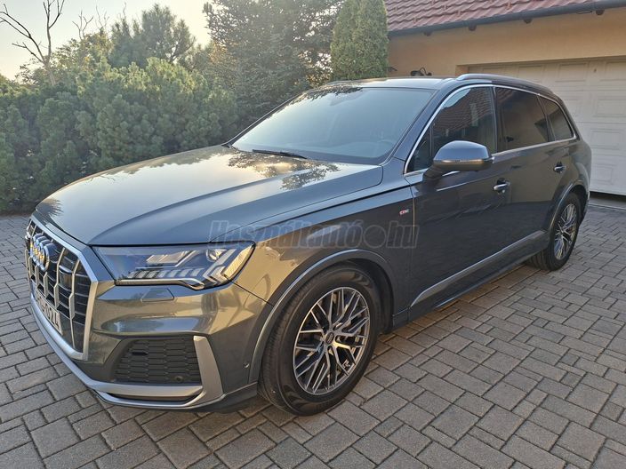 AUDI Q7 50 TDI S line quattro Tiptronic ic [7 személy]