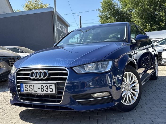 AUDI A3 Sportback 1.6 TDI Attraction