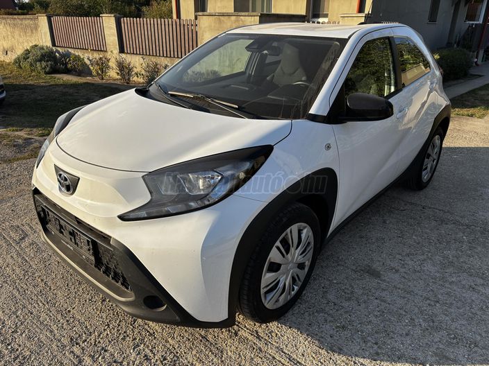 TOYOTA AYGO X 1.0 VVT-i Comfort