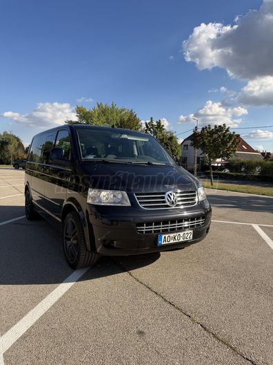 VOLKSWAGEN TRANSPORTER T5 2.5 TDI Multivan