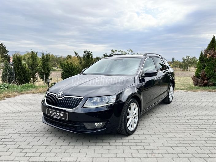 SKODA OCTAVIA Combi 2.0 CR TDI Elegance
