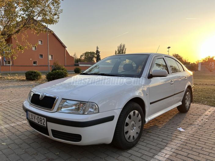 SKODA OCTAVIA 1.4 Tour