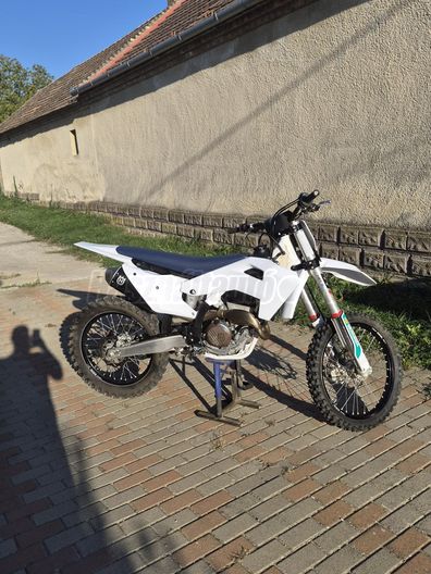 HUSQVARNA FC 250