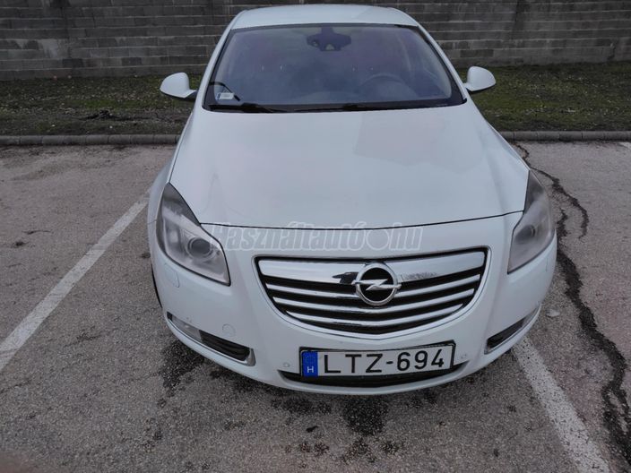 OPEL INSIGNIA 2.8 V6 T Sport AWD