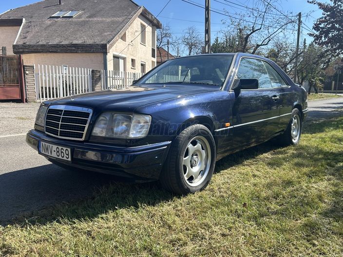 MERCEDES-BENZ E 124