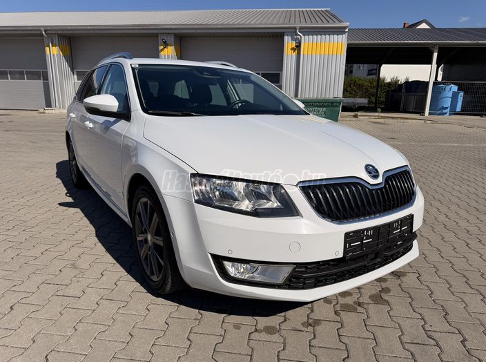 SKODA OCTAVIA 1.6 CR TDI Style 4x4