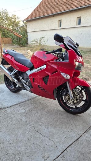 HONDA VFR 800