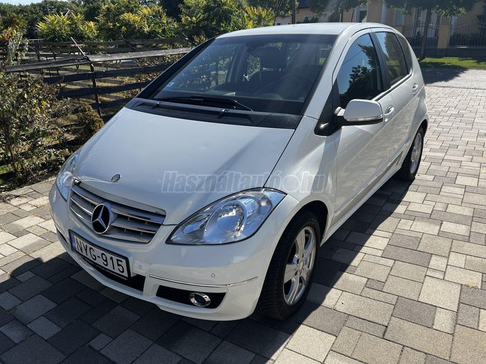 MERCEDES-BENZ A 160 BlueEFFICIENCY Avantgarde