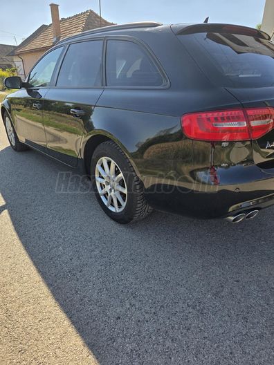 AUDI A4 Avant 2.0 TDI Basis