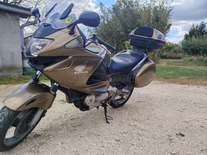 HONDA NT 700 V DEAUVILLE