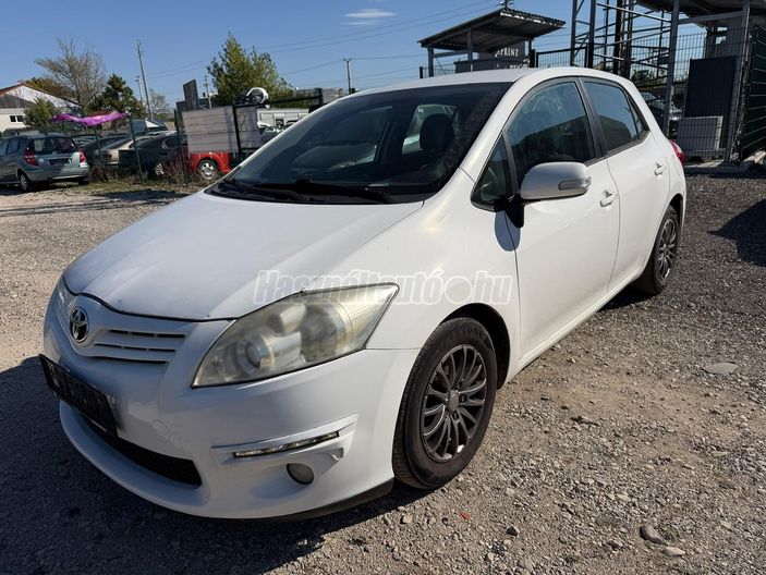 TOYOTA AURIS 1.4 D-4D Active