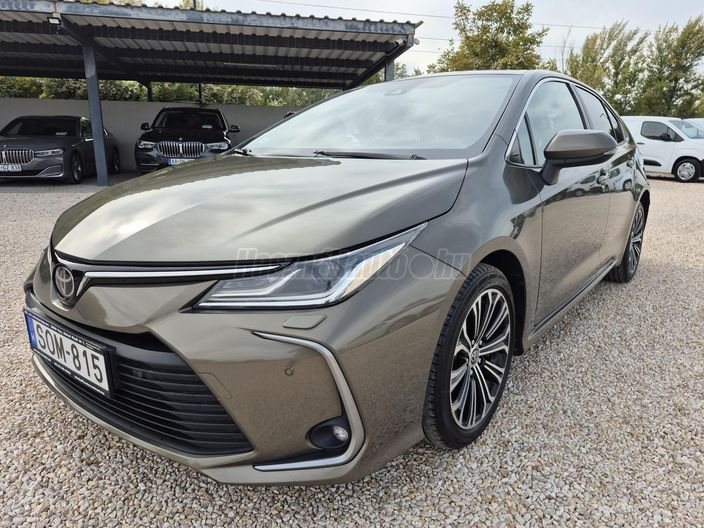 TOYOTA COROLLA Sedan 1.6 Comfort Style